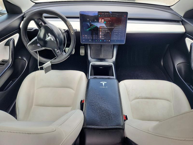 2021 TESLA MODEL 3 — Фото 8 из 13