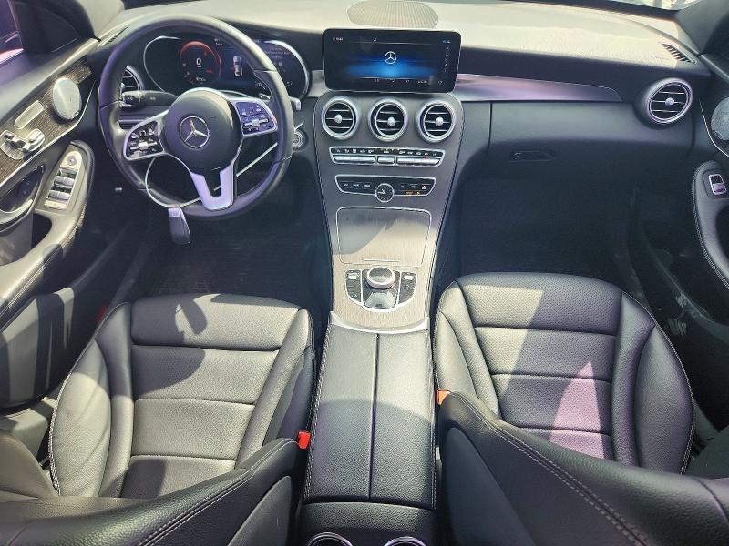 2021 MERCEDES-BENZ C 300 — Фото 8 из 12
