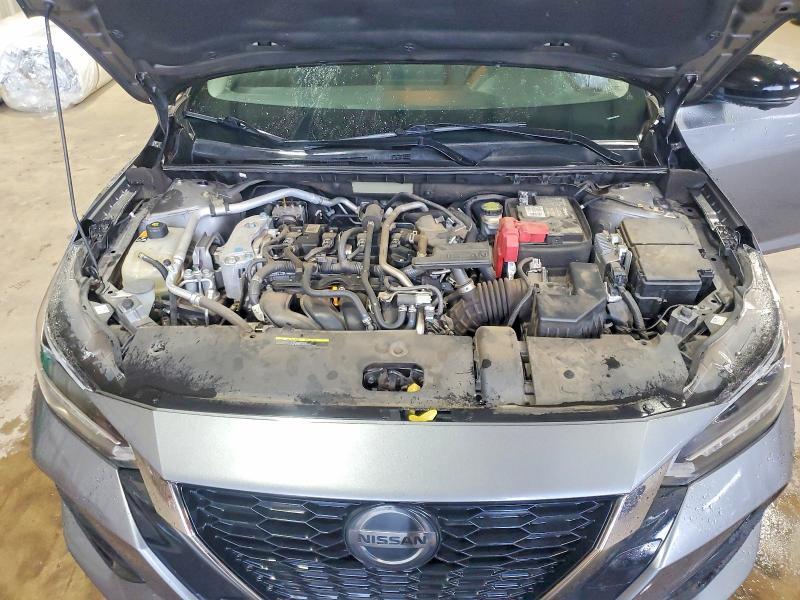 2021 NISSAN SENTRA SR — Фото 11 из 12
