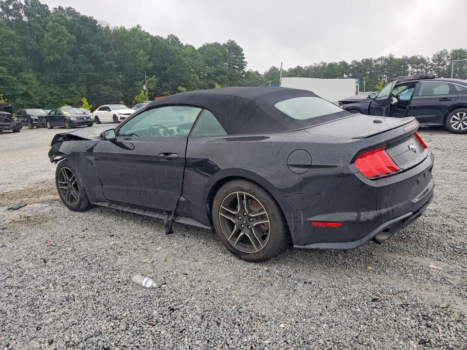 2020 FORD MUSTANG — Фото 2 из 12