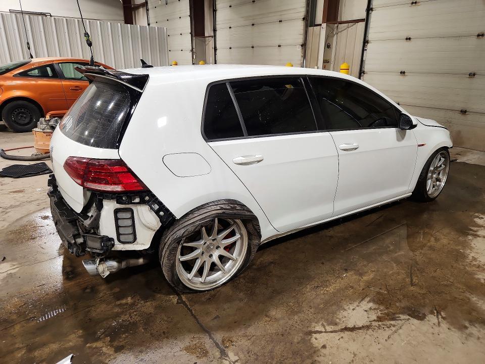 2019 VOLKSWAGEN GTI S — Фото 3 из 13