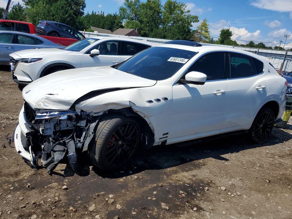 2019 MASERATI LEVANTE ZN661ZUA0KX320314