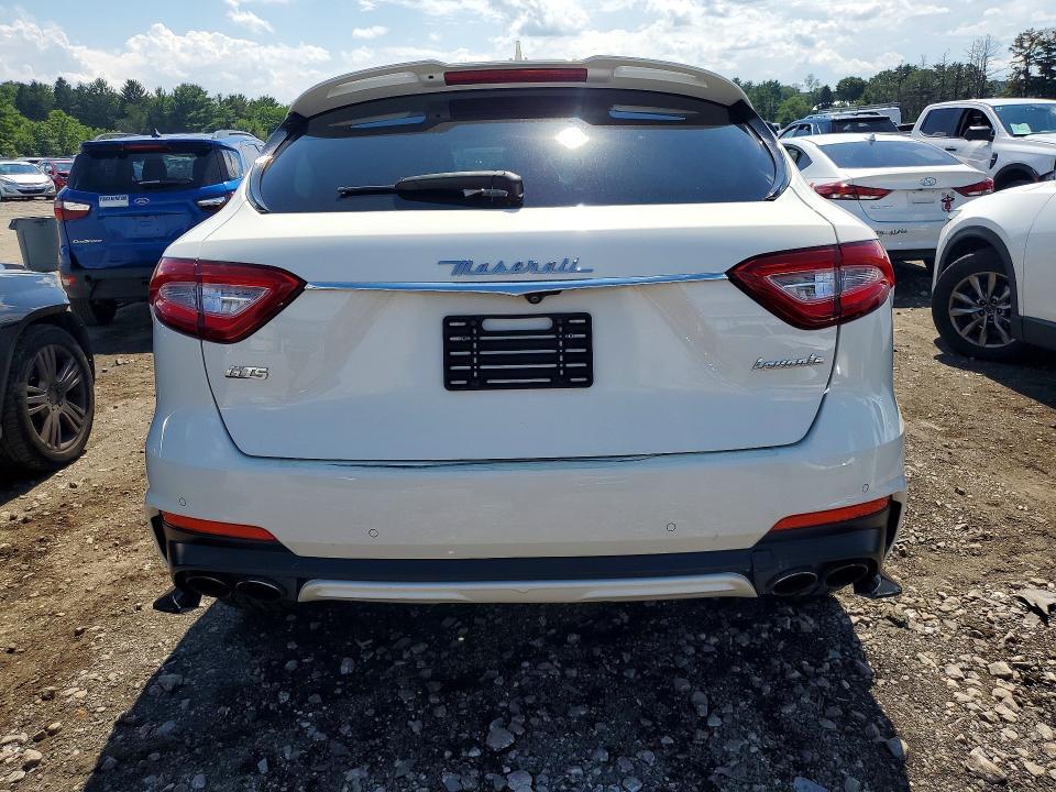 2019 MASERATI LEVANTE GTS — Фото 6 из 13