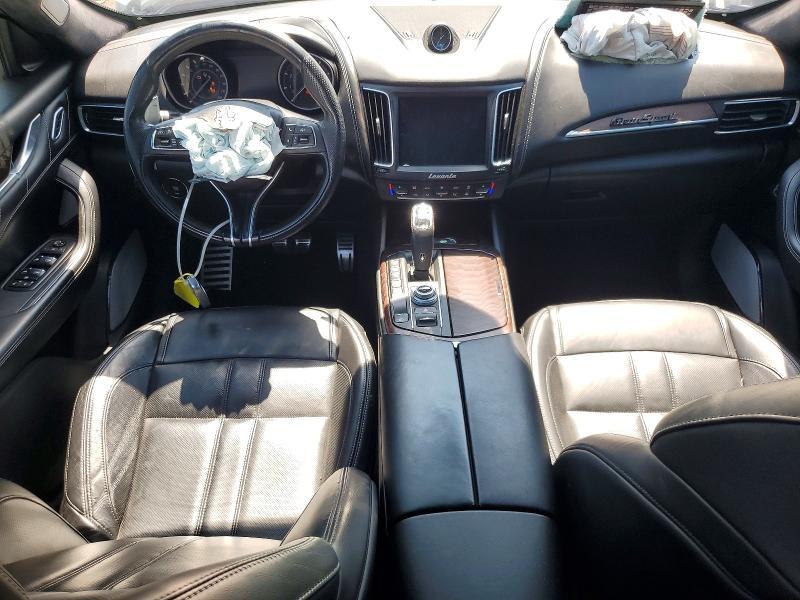 2019 MASERATI LEVANTE GTS — Фото 8 из 13
