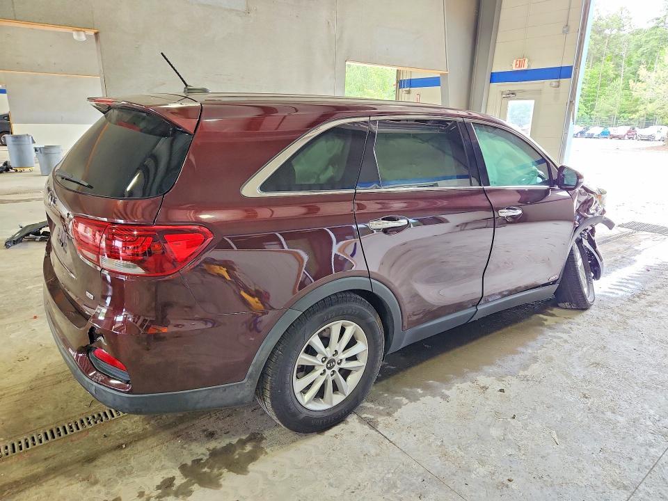 5XYPGDA34KG437491 2019 KIA SORENTO photo no. 3