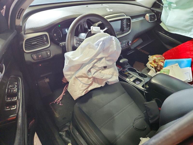 5XYPGDA34KG437491 2019 KIA SORENTO photo no. 8