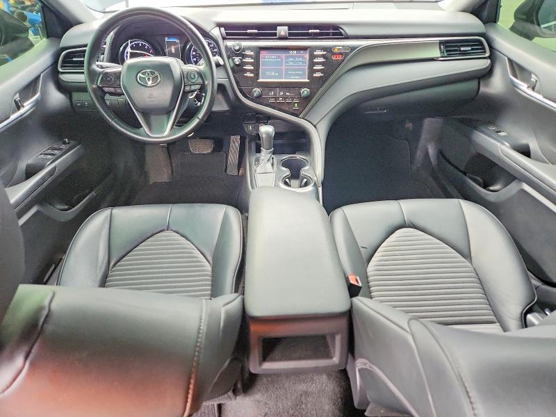 2019 TOYOTA CAMRY L — Фото 8 из 12
