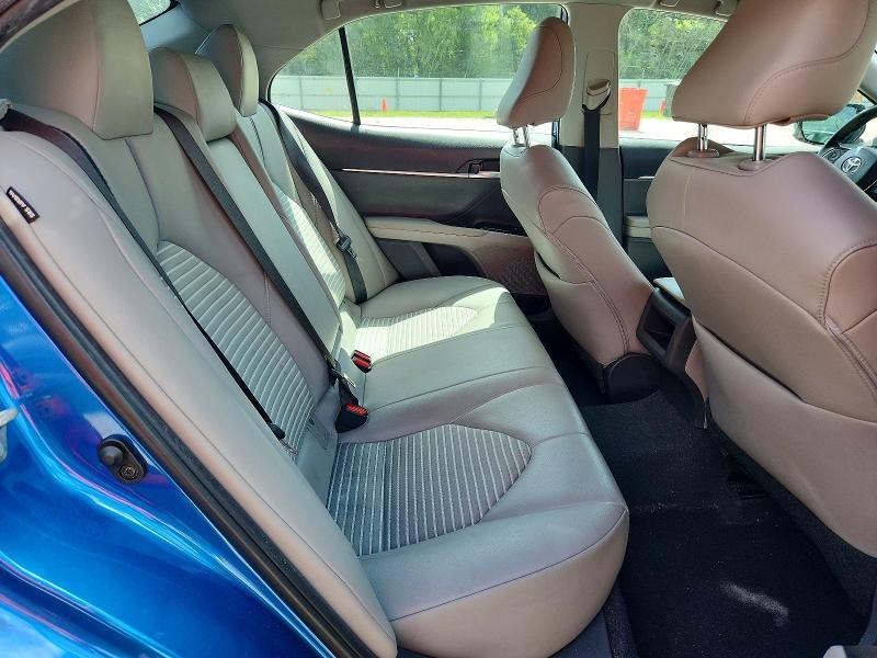 2019 TOYOTA CAMRY SE — Фото 10 из 12