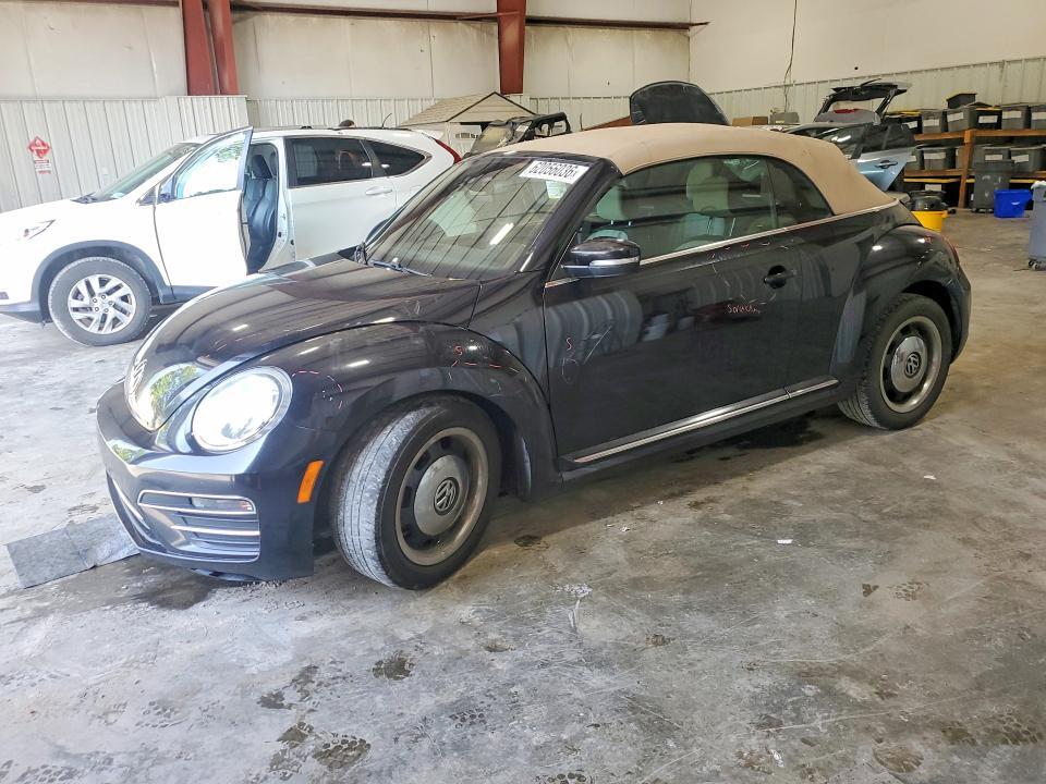 2018 VOLKSWAGEN BEETLE S