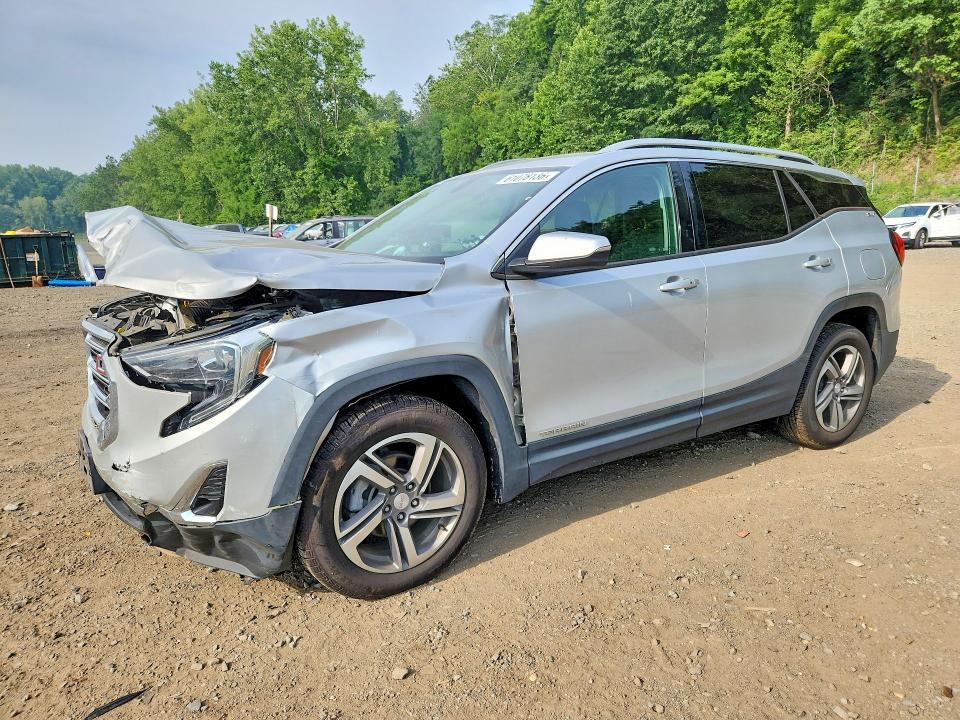 3GKALVEV5JL261565 2018 GMC TERRAIN photo no. 1