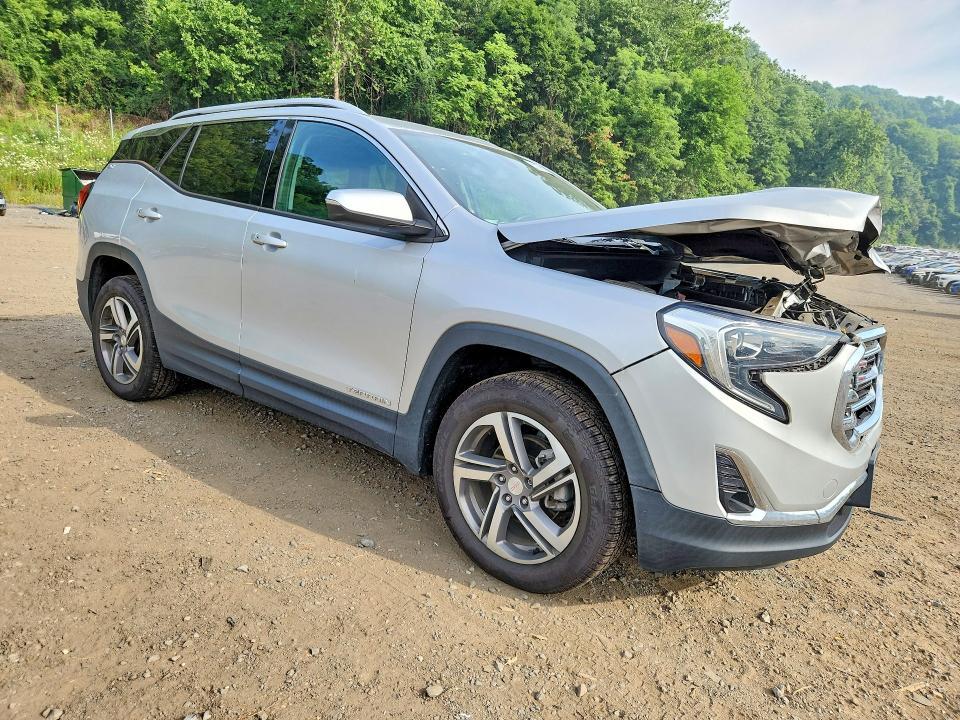 3GKALVEV5JL261565 2018 GMC TERRAIN photo no. 4