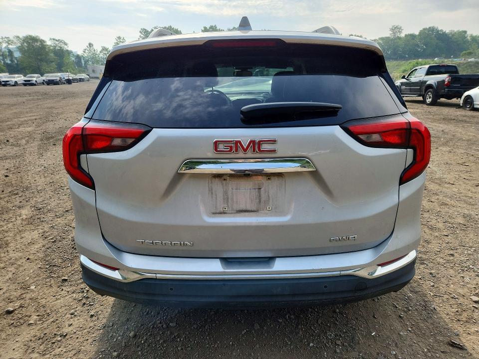 3GKALVEV5JL261565 2018 GMC TERRAIN photo no. 6