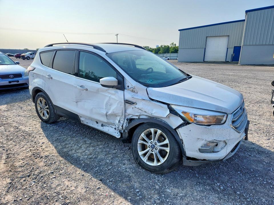 1FMCU9GD2JUC53826 2018 FORD ESCAPE photo no. 4