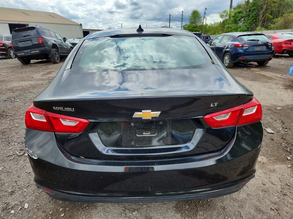 2018 CHEVROLET MALIBU LT — Фото 6 из 12