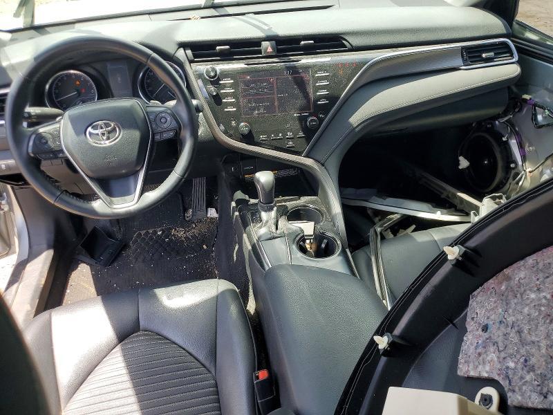 2018 TOYOTA CAMRY SE — Фото 8 из 12
