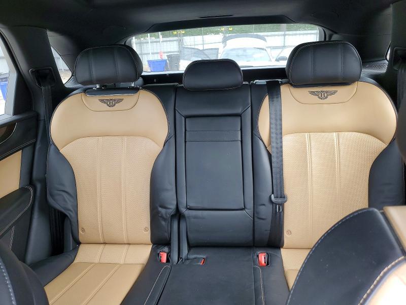 SJAAC2ZV6JC018686 2018 BENTLEY BENTAYGA photo no. 10
