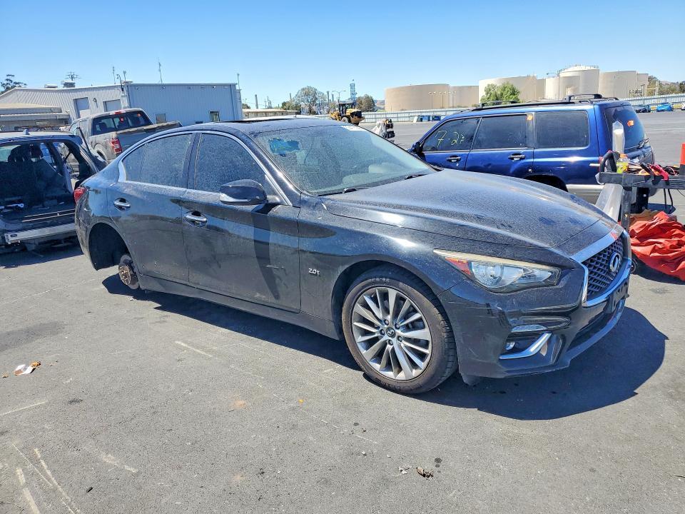 JN1CV7AP6JM241612 2018 INFINITI Q50 photo no. 4
