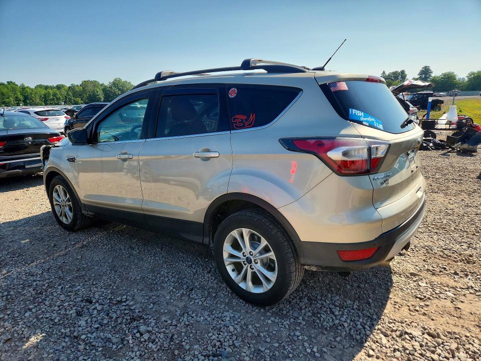 1FMCU9GD0HUA07755 2017 FORD ESCAPE photo no. 2