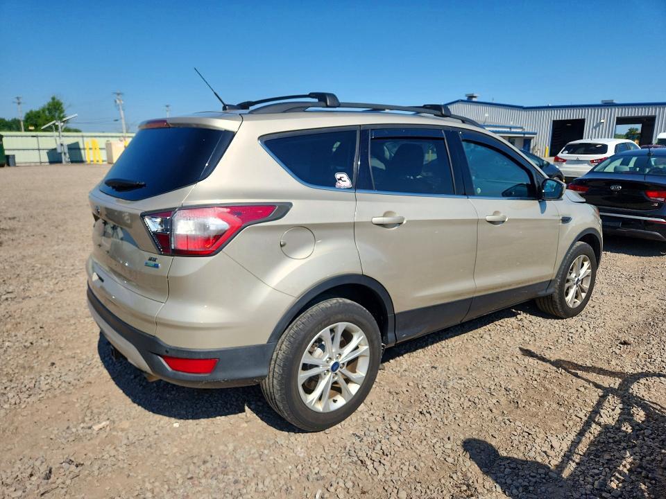 1FMCU9GD0HUA07755 2017 FORD ESCAPE photo no. 3