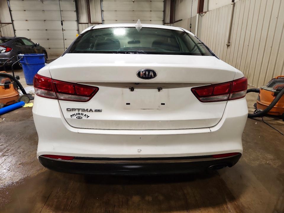 KNAGT4L31H5137852 2017 KIA OPTIMA photo no. 6