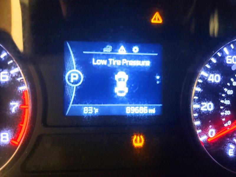 KNAGT4L31H5137852 2017 KIA OPTIMA photo no. 9