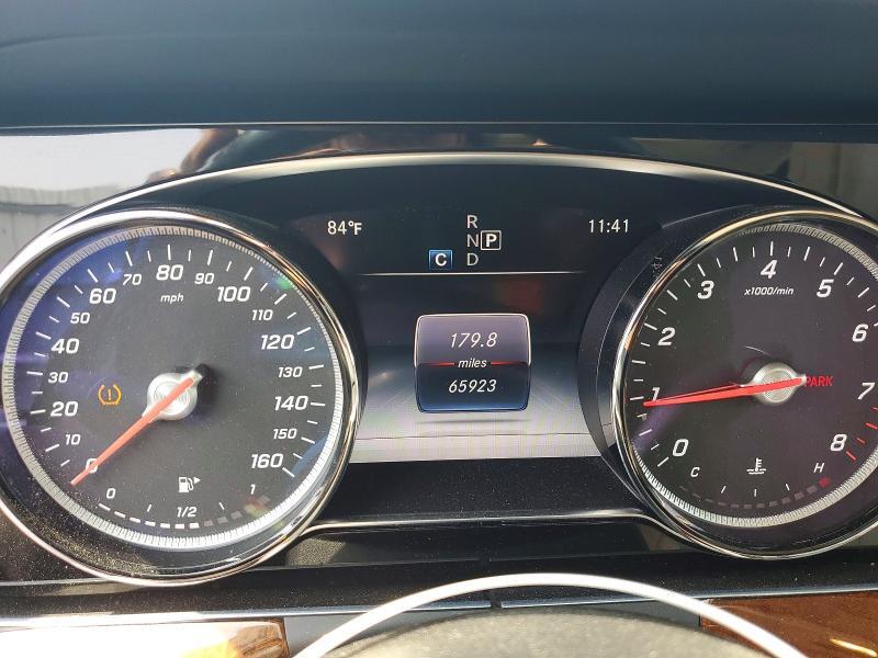 2017 MERCEDES-BENZ E 300 4MATIC — Фото 9 из 12
