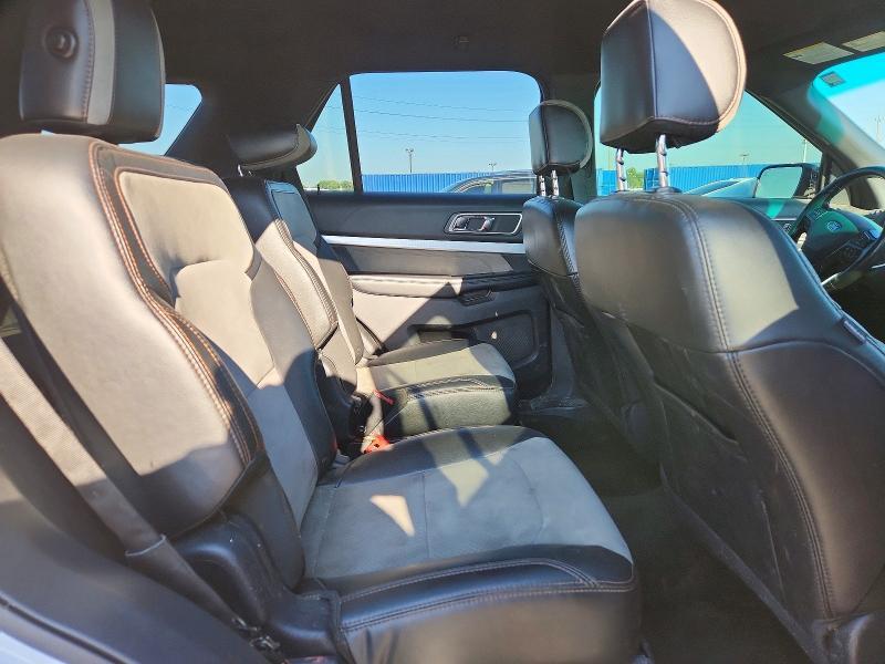 1FM5K8D89HGA98328 2017 FORD EXPLORER photo no. 11