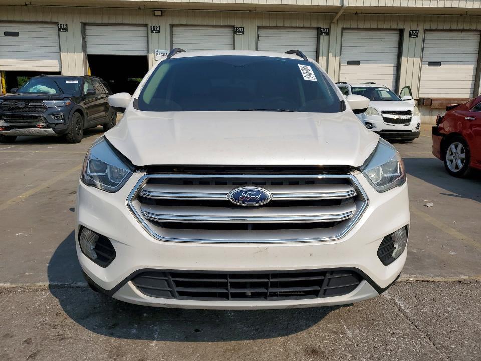 2017 FORD ESCAPE SE — Фото 5 из 13