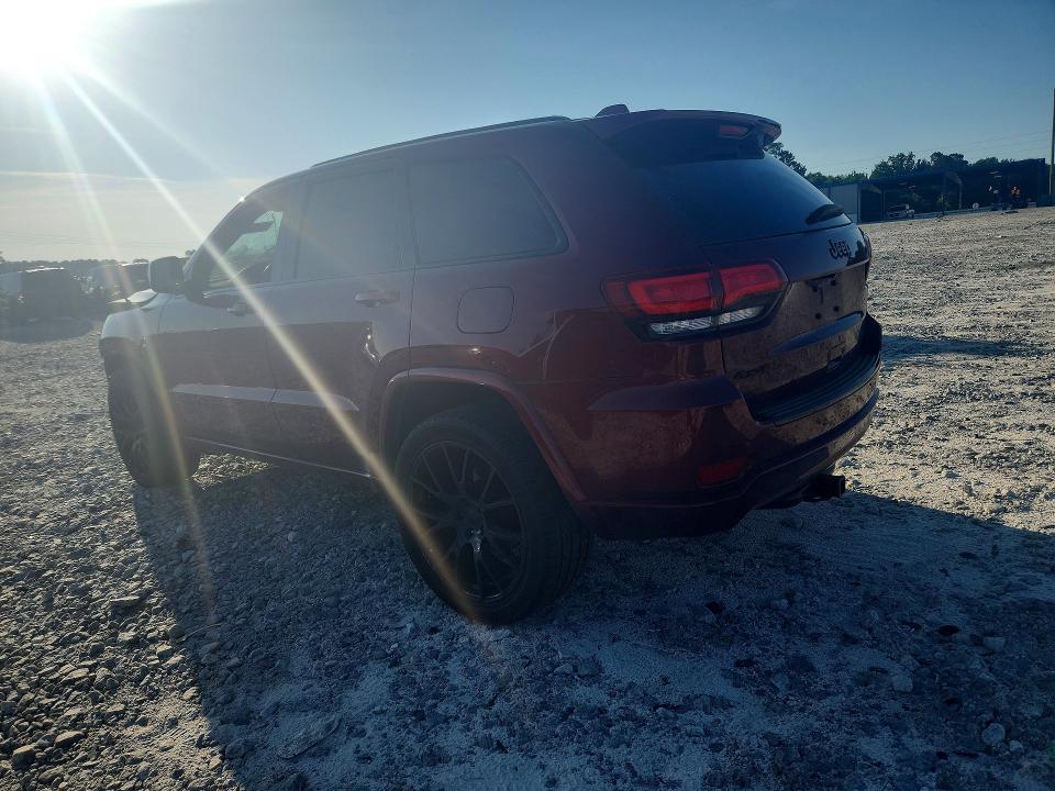 2017 JEEP GRAND CHEROKEE LAREDO — Фото 2 из 13