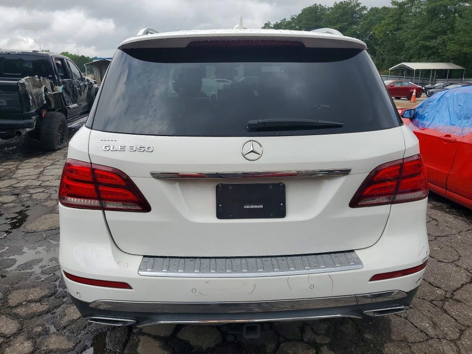2017 MERCEDES-BENZ GLE 350 — Фото 6 из 12