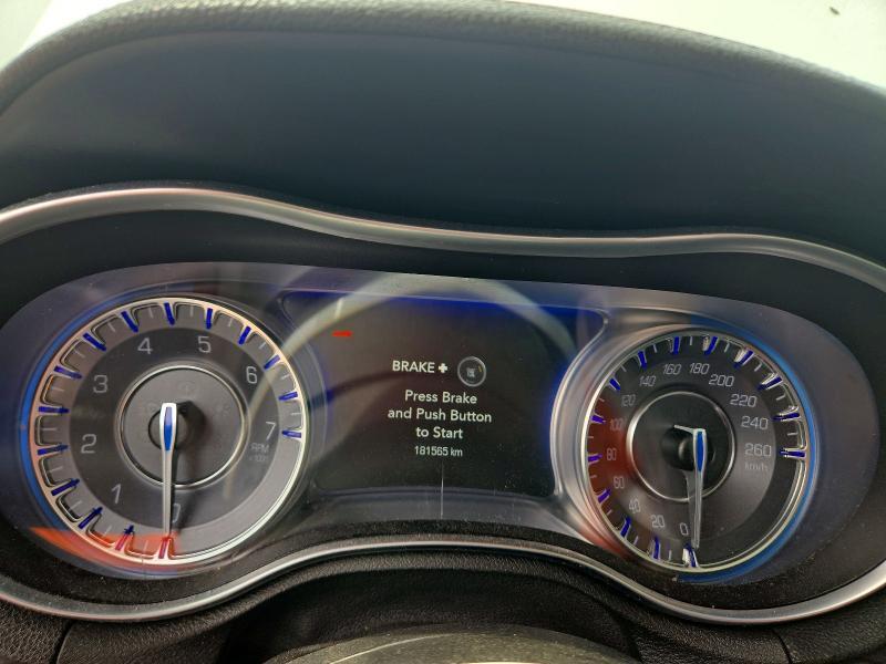 2C3CCARG7GH224757 2016 CHRYSLER 300 photo no. 9