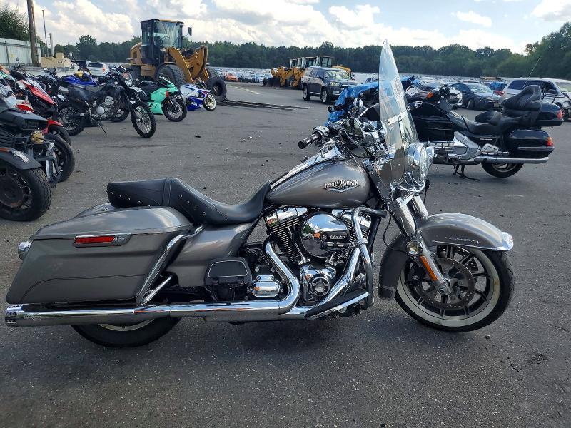 2016 HARLEY-DAVIDSON FLHR 1HD1FBM11GB626803