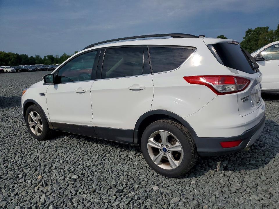 2016 FORD ESCAPE SE — Фото 2 из 13