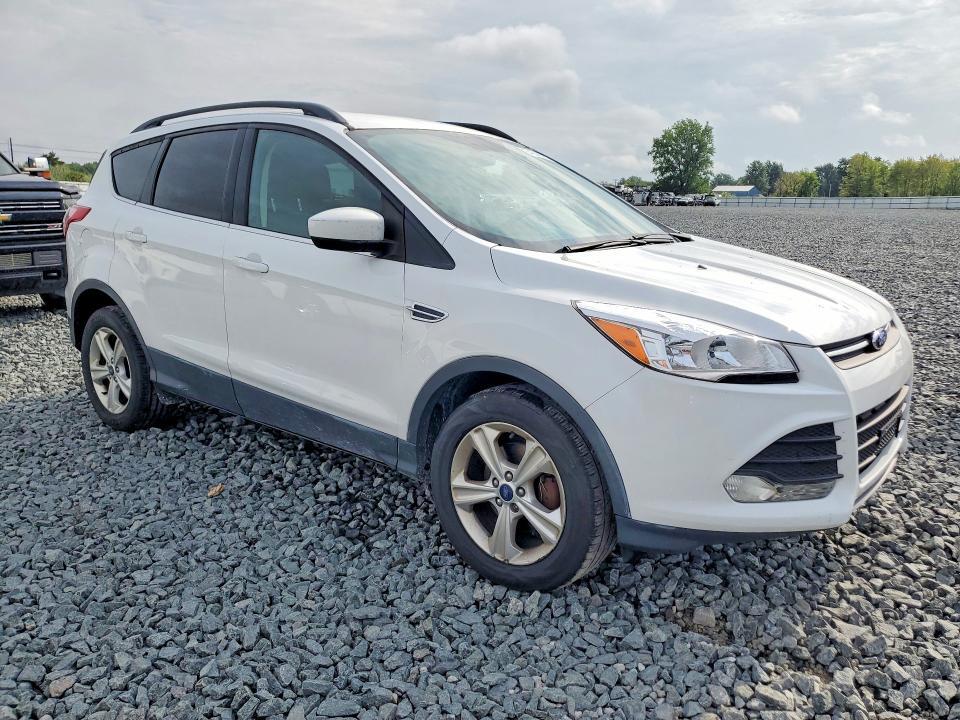 2016 FORD ESCAPE SE — Фото 4 из 13