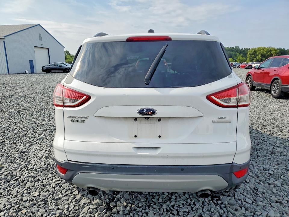 2016 FORD ESCAPE SE — Фото 6 из 13