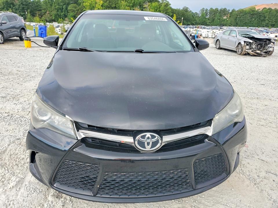 2016 TOYOTA CAMRY SE — Фото 5 из 12