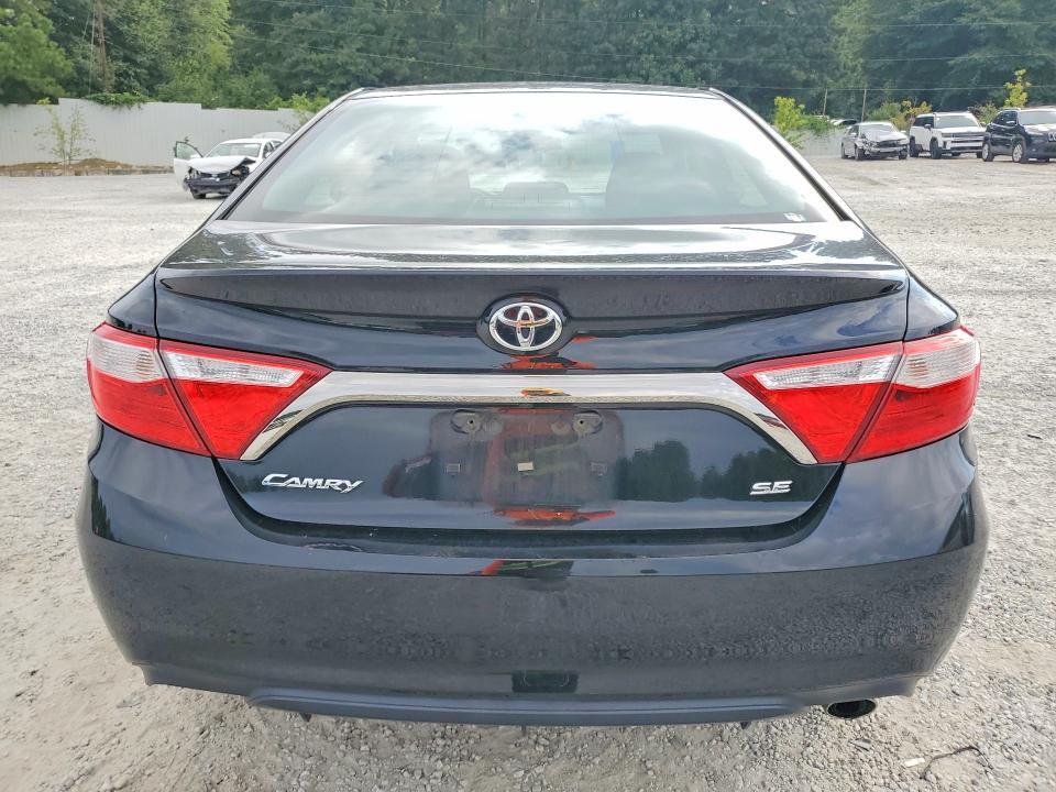 2016 TOYOTA CAMRY SE — Фото 6 из 12