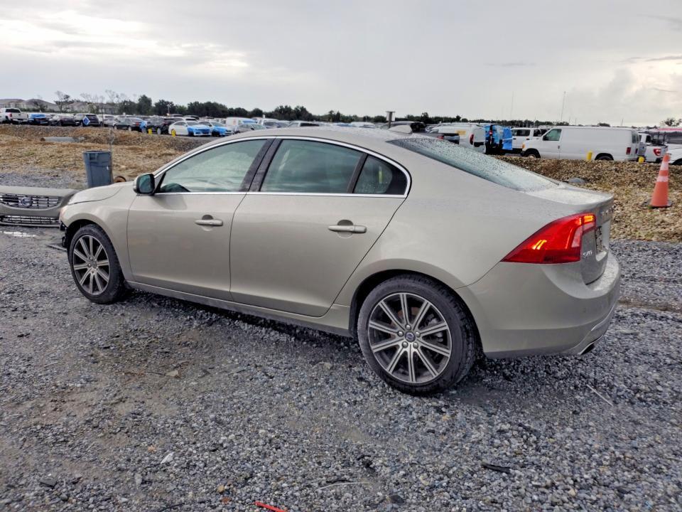LYV402FK9GB102397 2016 VOLVO S60 photo no. 2