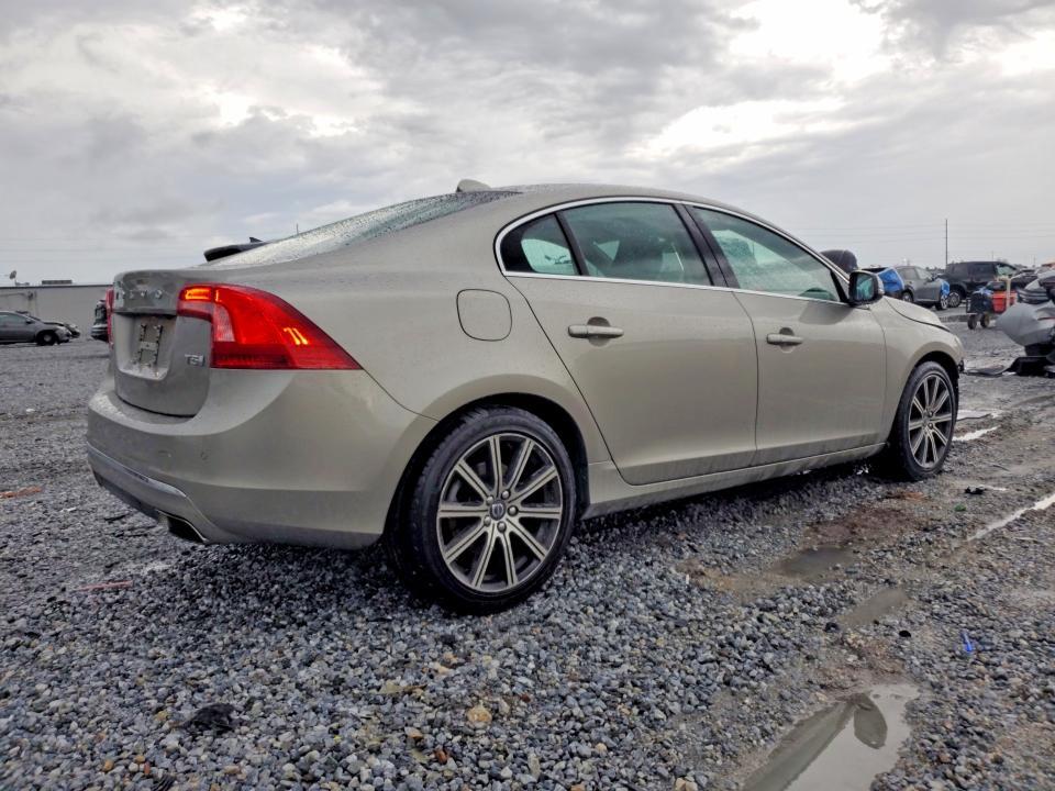 LYV402FK9GB102397 2016 VOLVO S60 photo no. 3