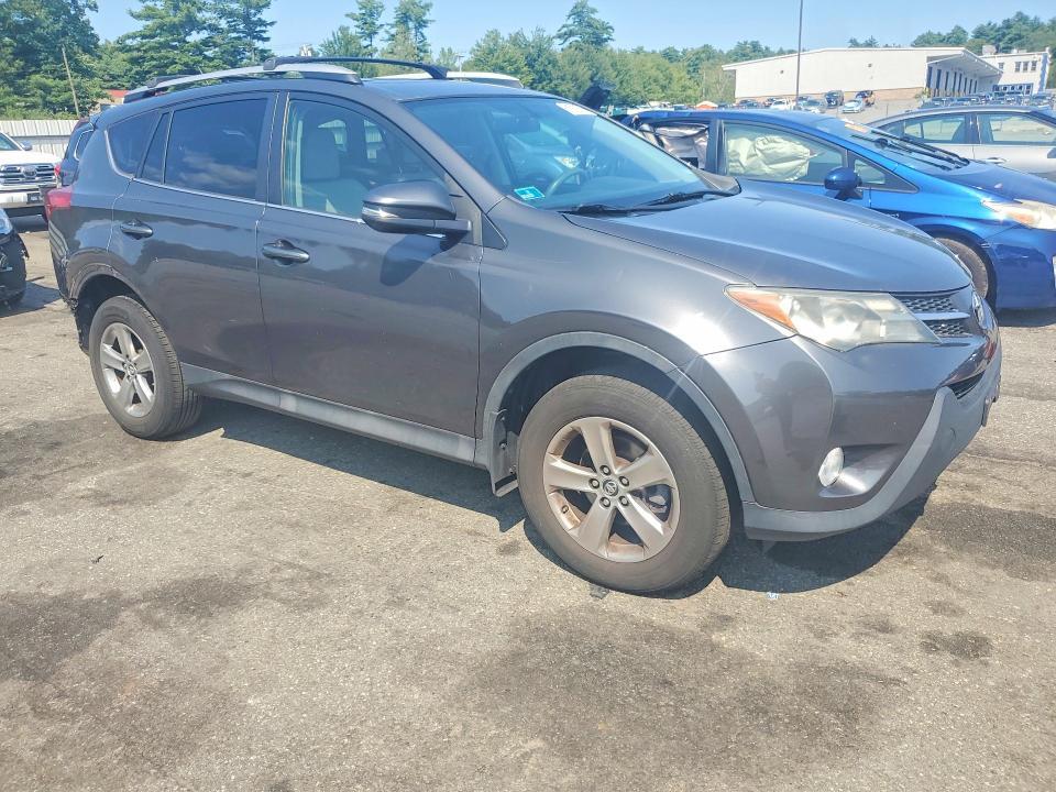 2T3RFREV6FW256128 2015 TOYOTA RAV4 photo no. 4