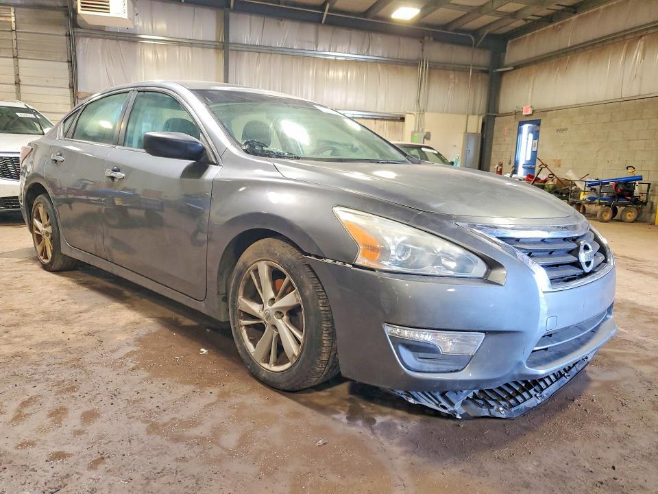 2015 NISSAN ALTIMA 2.5 S — Фото 4 из 12