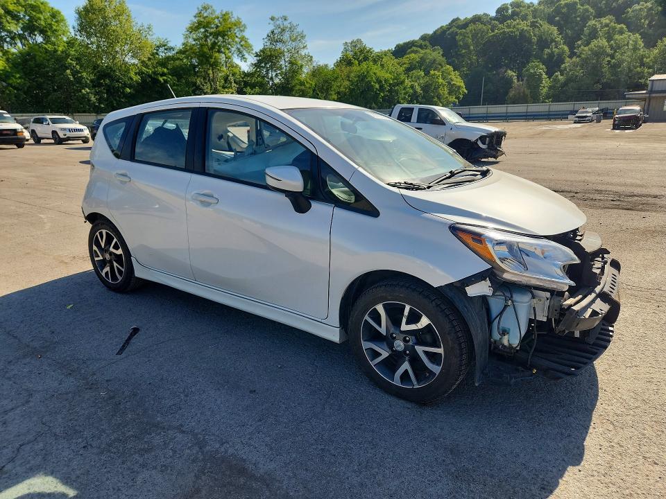 3N1CE2CP5FL368837 2015 NISSAN VERSA NOTE photo no. 4