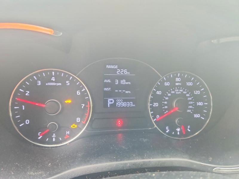 2015 KIA FORTE LX — Фото 9 из 12