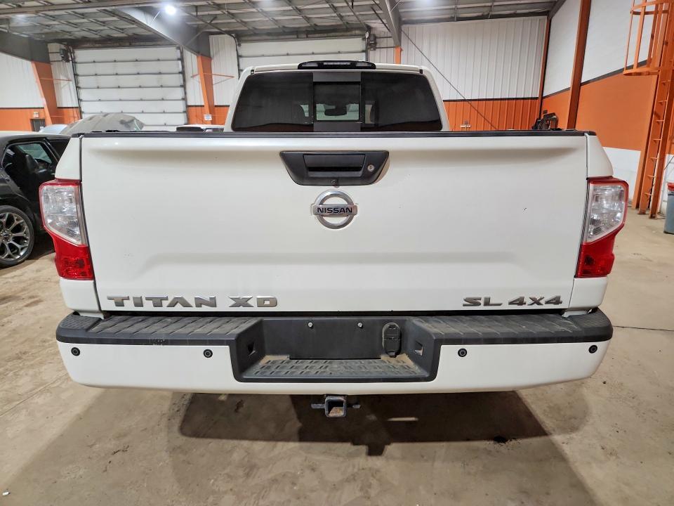 2016 NISSAN TITAN XD S — Фото 6 из 12