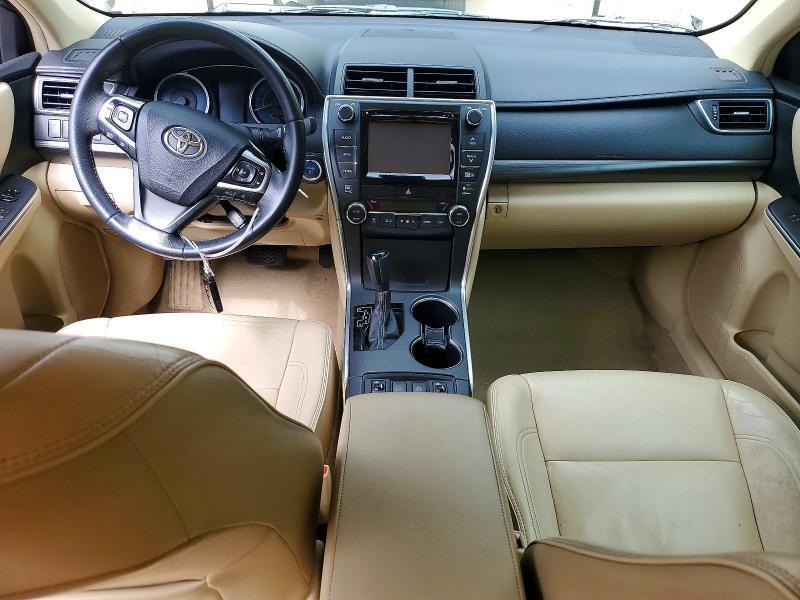 2015 TOYOTA CAMRY HYBRID XLE — Фото 8 из 12