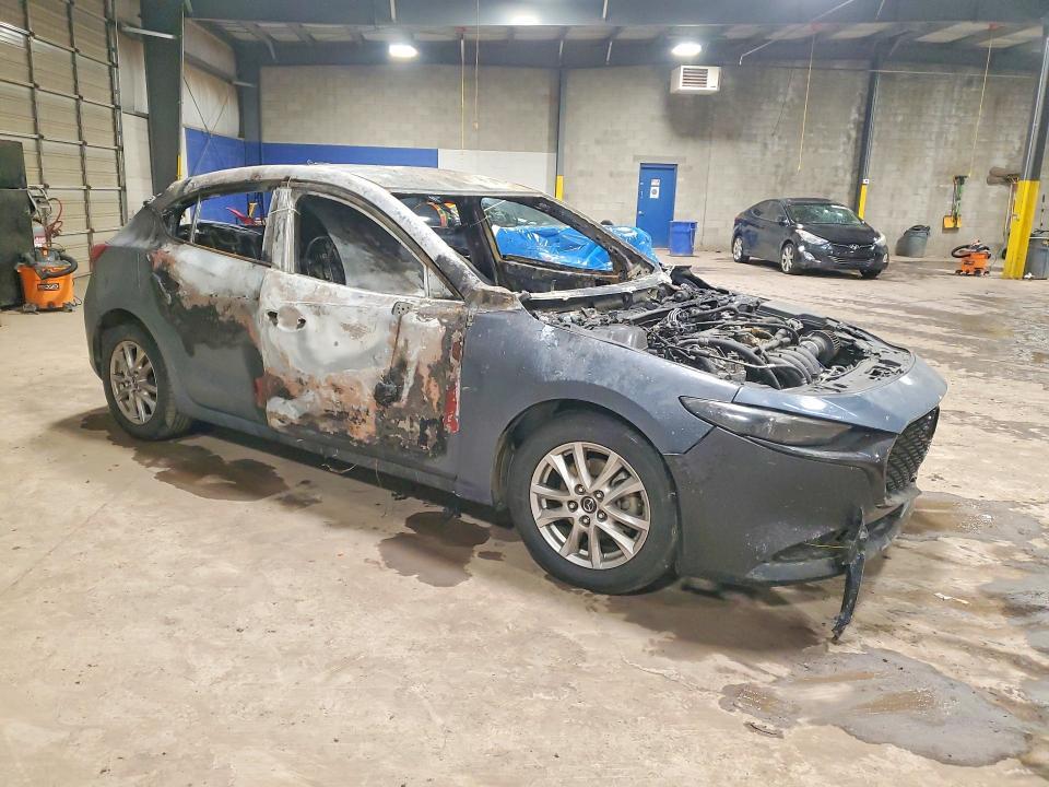 2014 MAZDA 3 TOURING — Фото 4 из 11