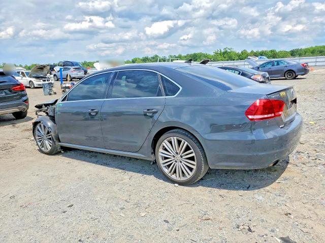1VWBT7A32EC082706 2014 VOLKSWAGEN PASSAT photo no. 2