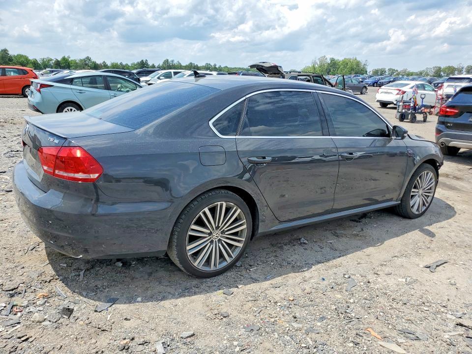 1VWBT7A32EC082706 2014 VOLKSWAGEN PASSAT photo no. 3