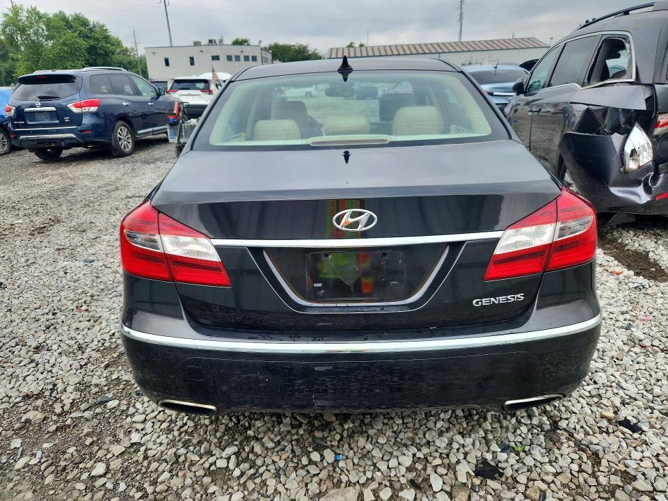 2014 HYUNDAI GENESIS 3.8L — Фото 6 из 12
