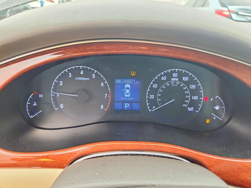 2014 HYUNDAI GENESIS 3.8L — Фото 9 из 12